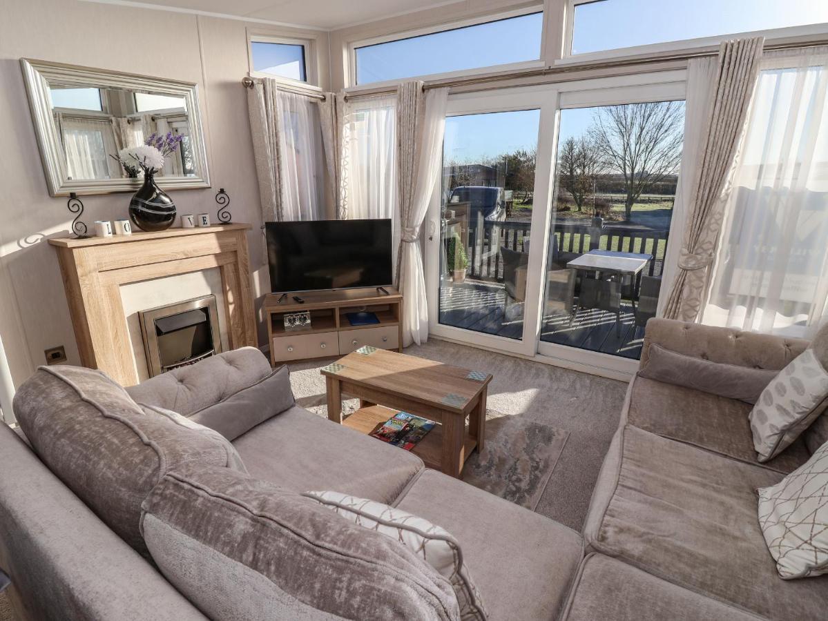 Vila Owls Nest York Exteriér fotografie